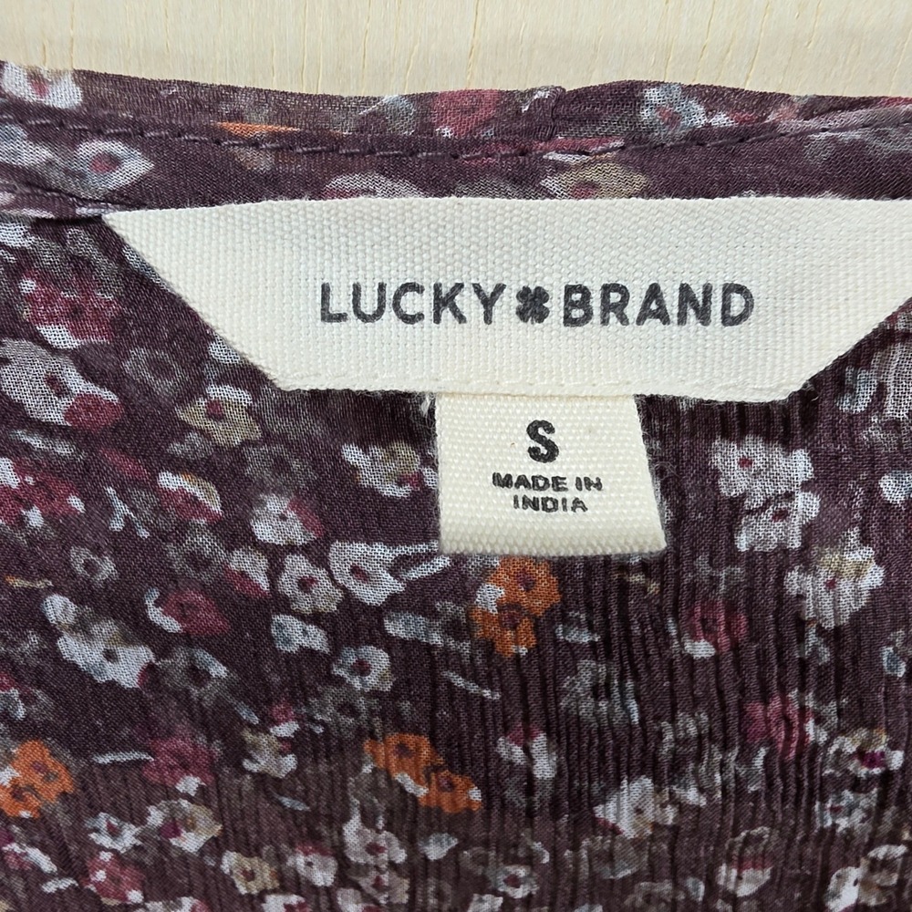 Lucky Brand Womens Floral Ruffle V-Neck Blouse Burgundy Long Sleeve Small NWT - Picture 4 of 16